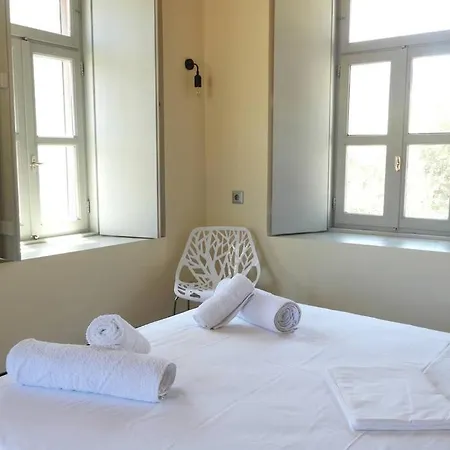 Beneath The Rock Apartment