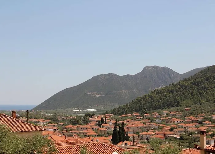 Apartman Beneath The Rock Leonídio